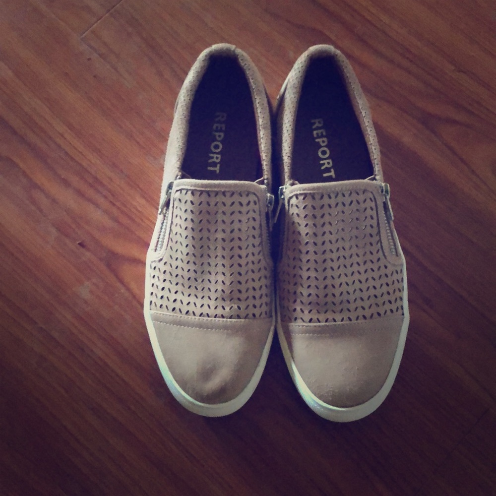 Report slip-on shoes
